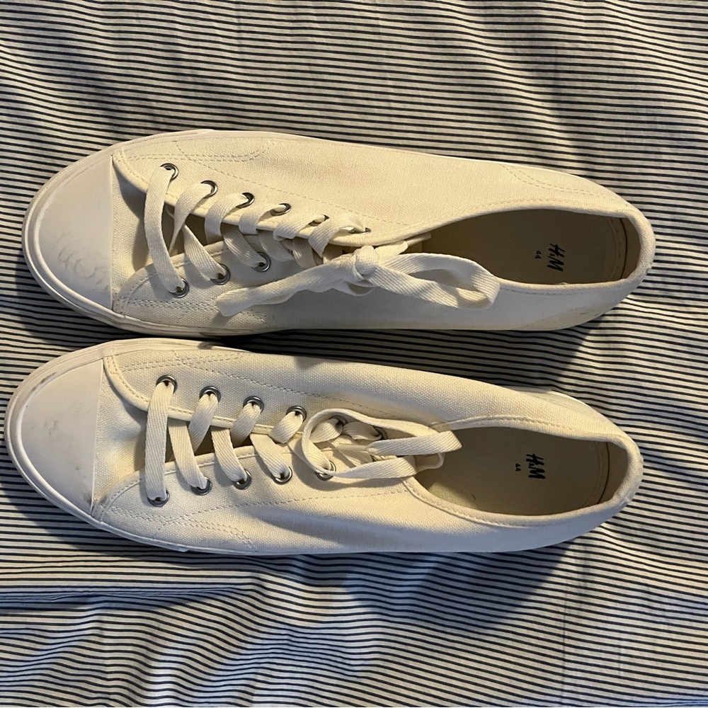 H&M Men’s White Shoes